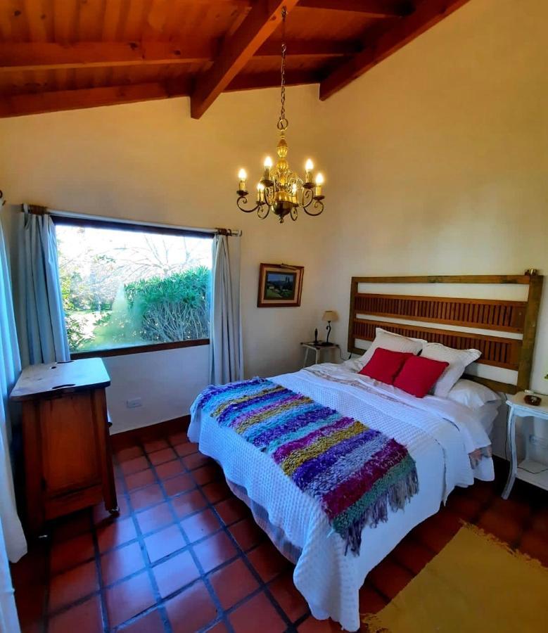 Vila Golf - Casa De Huespedes Tandil Exteriér fotografie