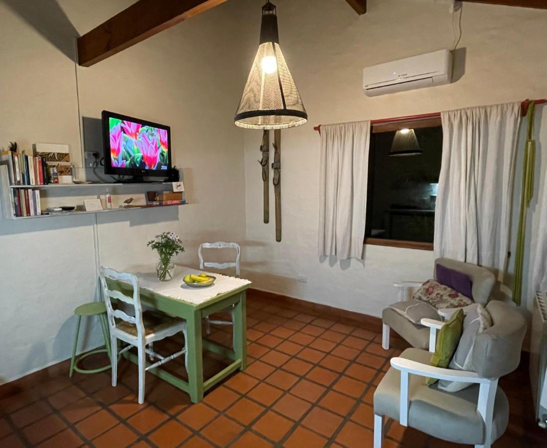 Vila Golf - Casa De Huespedes Tandil Exteriér fotografie