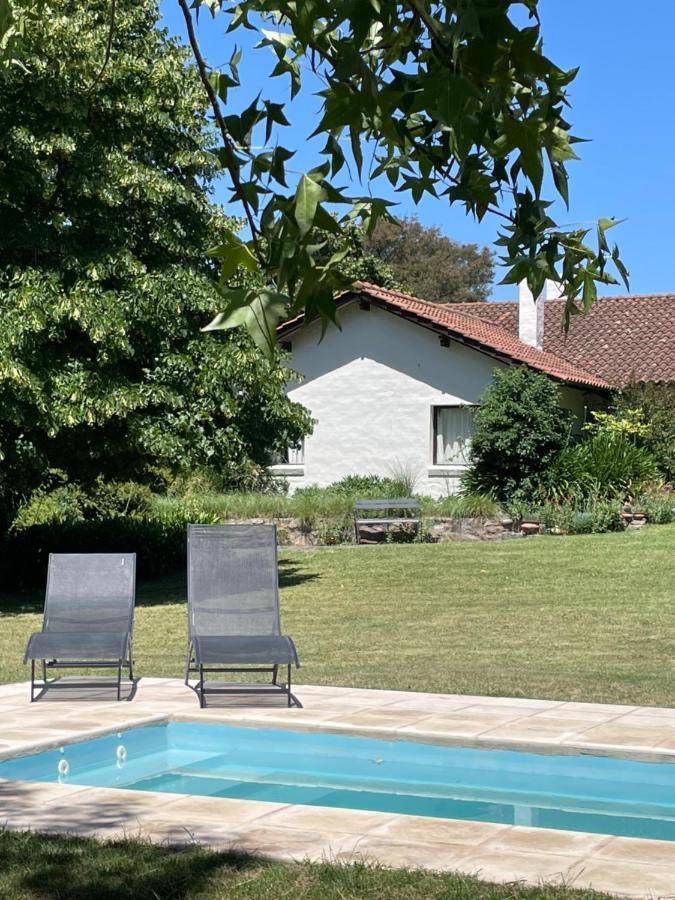 Vila Golf - Casa De Huespedes Tandil Exteriér fotografie