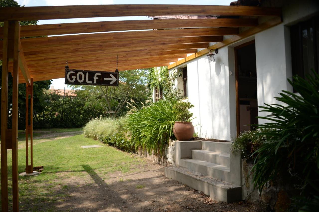 Vila Golf - Casa De Huespedes Tandil Exteriér fotografie