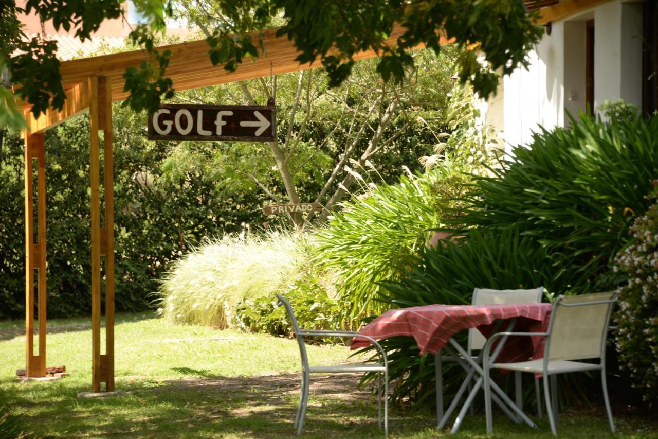 Vila Golf - Casa De Huespedes Tandil Exteriér fotografie
